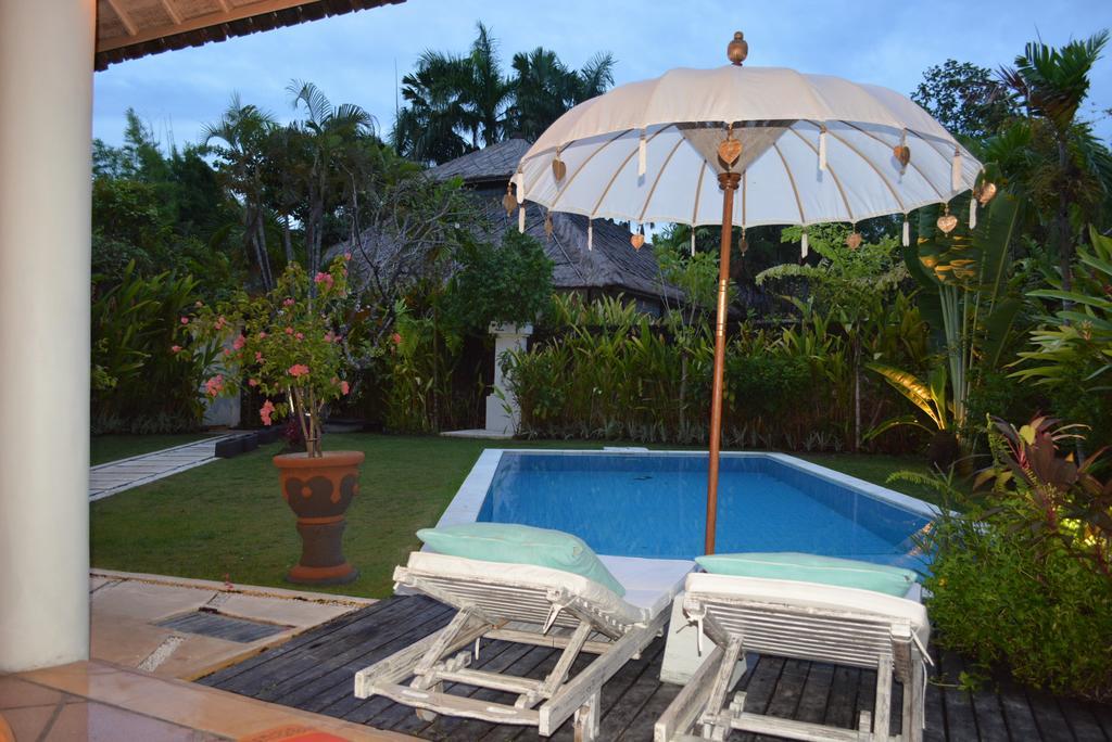 Villa Raquel Seminyak Chambre photo